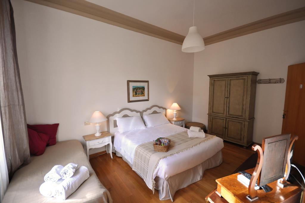 Le Suites Di Tevere Home Roma Quarto foto