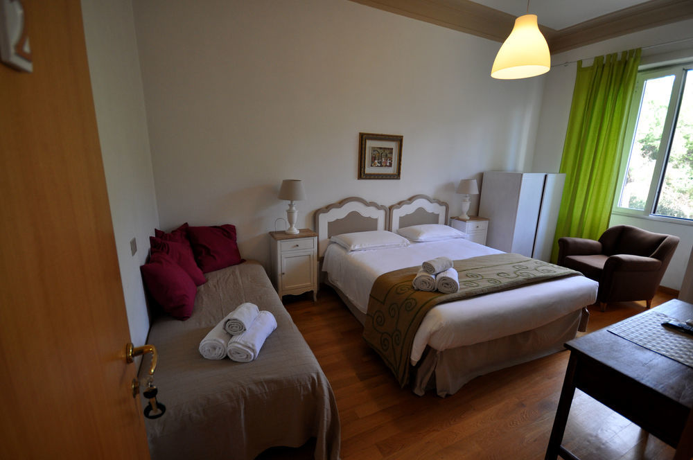 Le Suites Di Tevere Home Roma Exterior foto