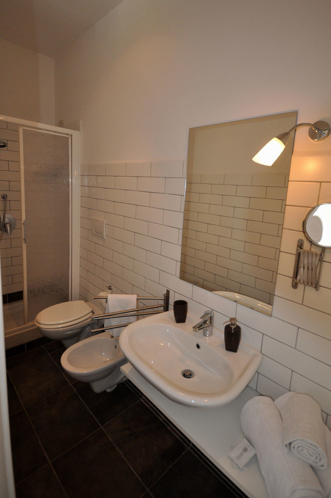 Le Suites Di Tevere Home Roma Exterior foto